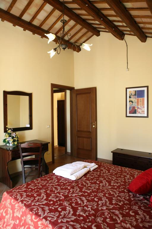 Casa Vacanze S. Marco Valderice Esterno foto