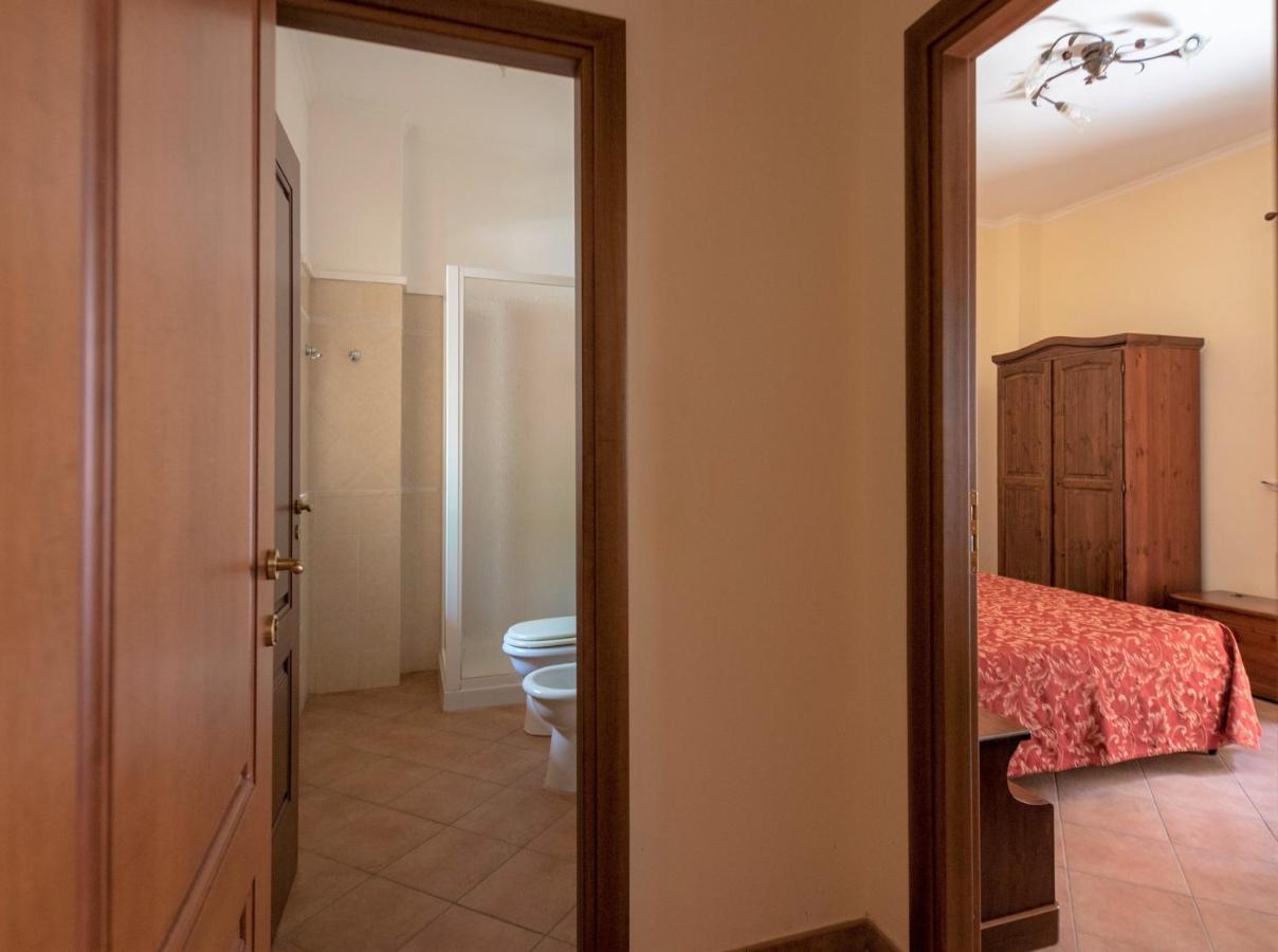 Casa Vacanze S. Marco Valderice Esterno foto
